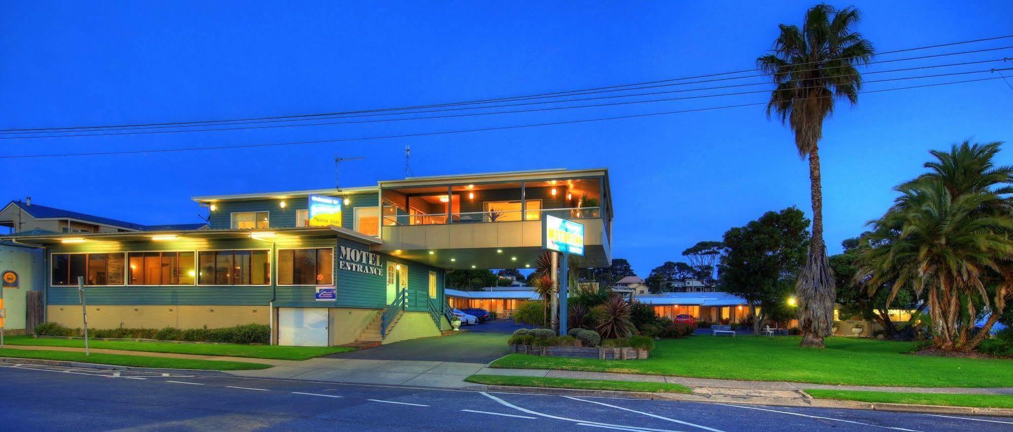 Bermagui Motor Inn Bagian luar foto